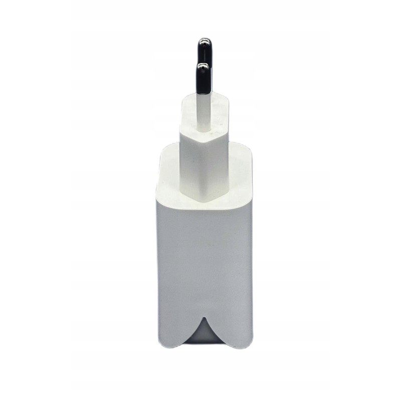 ŁADOWARKA SIECIOWA 20w dla iPhone + Gratis Kabel Usb-C do Usb-C 1m ŁADOWARKA SIECIOWA 20w dla iPhone + Gratis Kabel Usb-C do Usb-C 1m