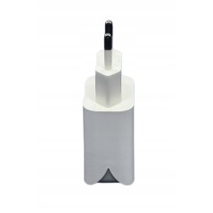 ŁADOWARKA SIECIOWA 20w dla iPhone + Gratis Kabel Usb-c do Lightning 1m ŁADOWARKA SIECIOWA 20w dla iPhone + Gratis Kabel Usb-c do Lightning 1m